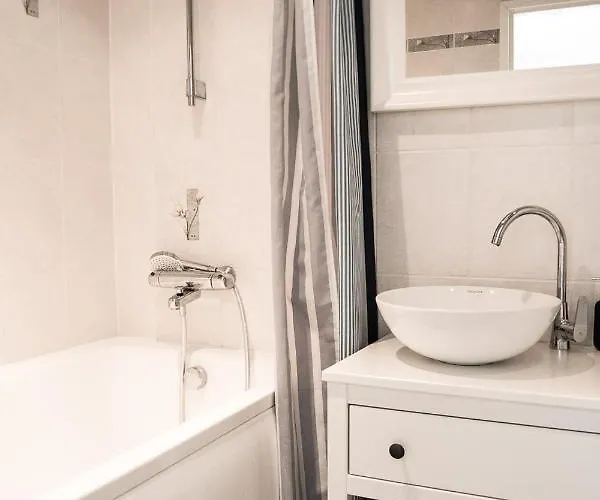 Pollupesa Хаапсалу